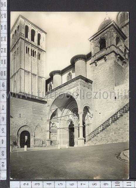 Collezionismo di cartoline postali